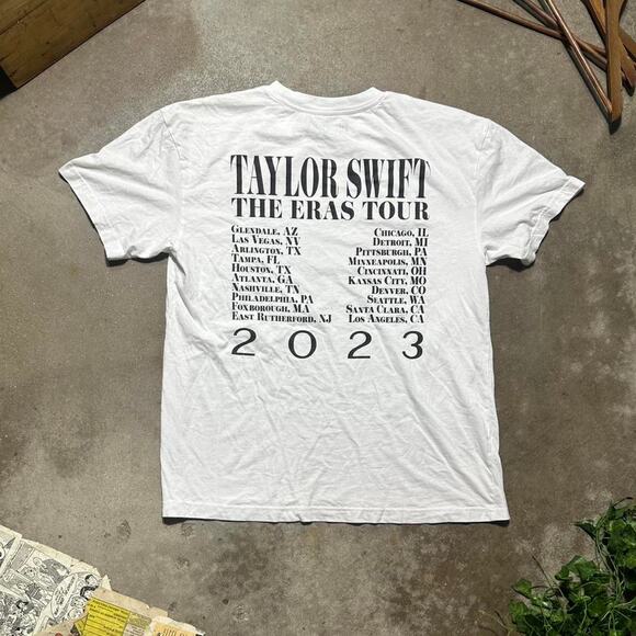 Taylor Swift The Eras Tour Concert Tee Women's Large White Tour Dates 2023 Shirt - Picture 2 of 4